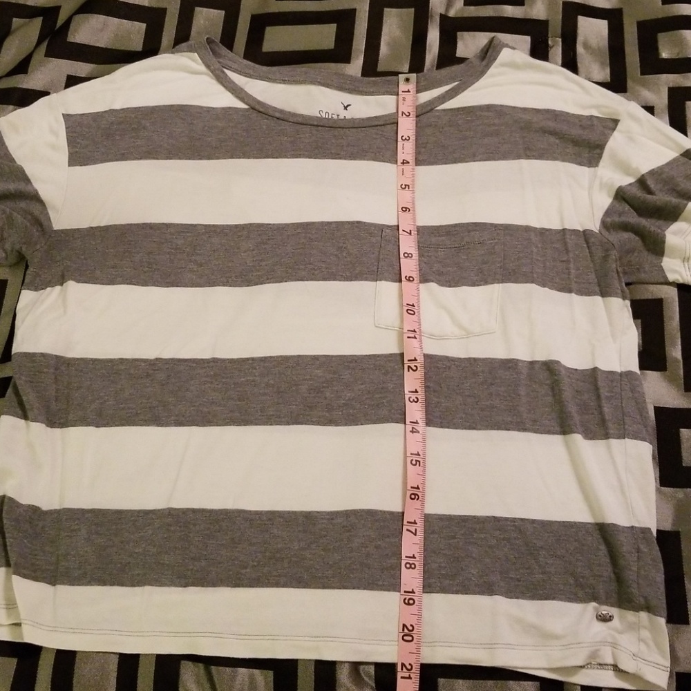 American Eagle shirt